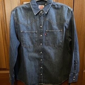 Levi’s Teodora Western Jean Shirt NWT